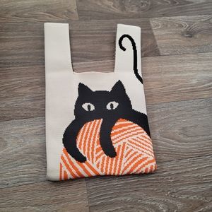 Women's Handbag Cartoon Cat knitted bag simple Retro